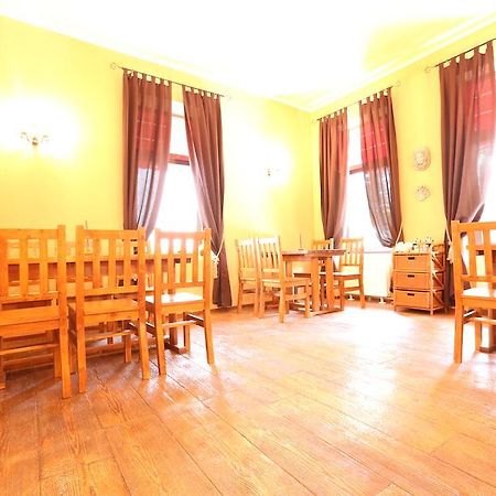 La Storia Guest House Piteşti Exteriör bild