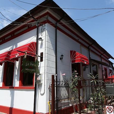 La Storia Guest House Piteşti Exteriör bild