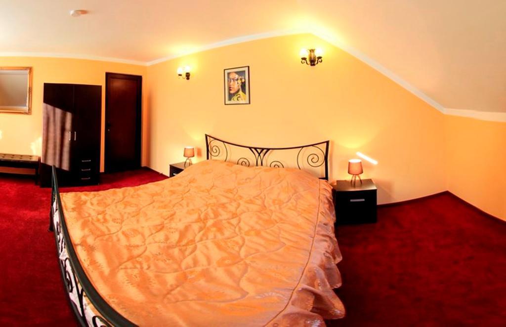 La Storia Guest House Piteşti Exteriör bild